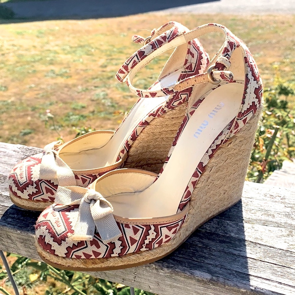 MIU MIU Prada Red White Maryjane Espadrilles Wedges Heels